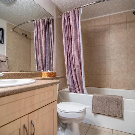 Mountain Getaway Condo - 5 Min Walk To The Beach! Invermere Exterior photo